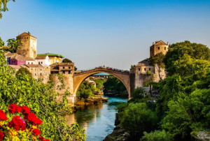 photo-bridge-old-town-mostar (1)