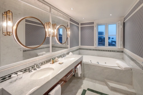 8 Imperial suite - bathroom