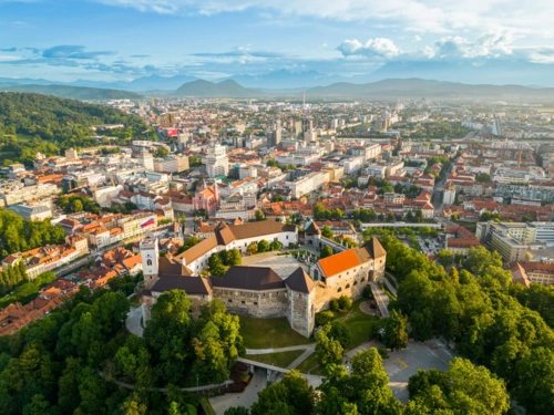 aerial-drone-view-ljubljana-slovenia-historical-city-centre-with-ljubljana-castle (1)