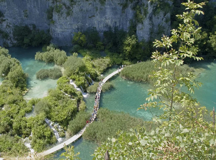 plitvice1-(copy) (1)