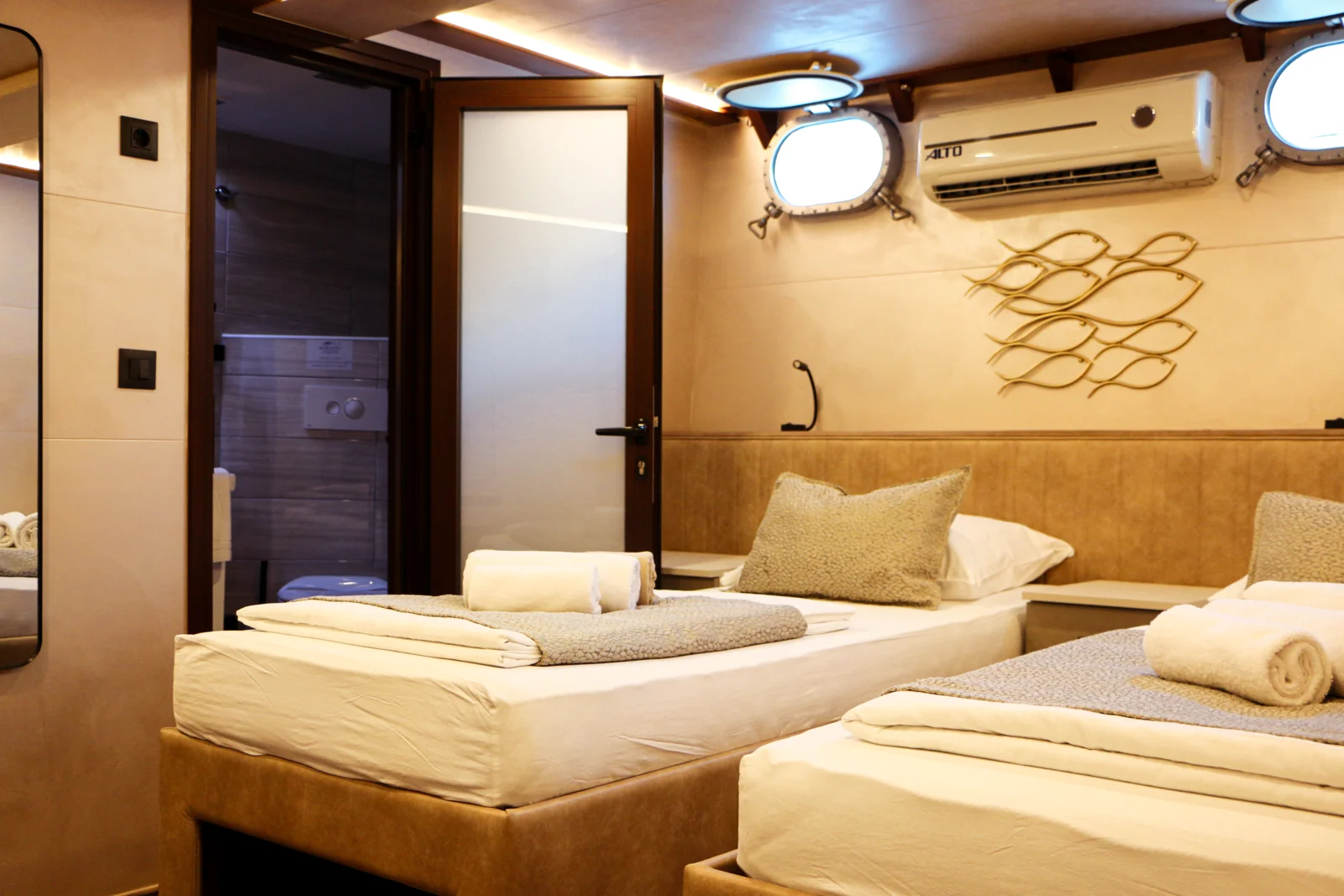 MS Equator Deluxe Small Cruise Ship | Katarina Line