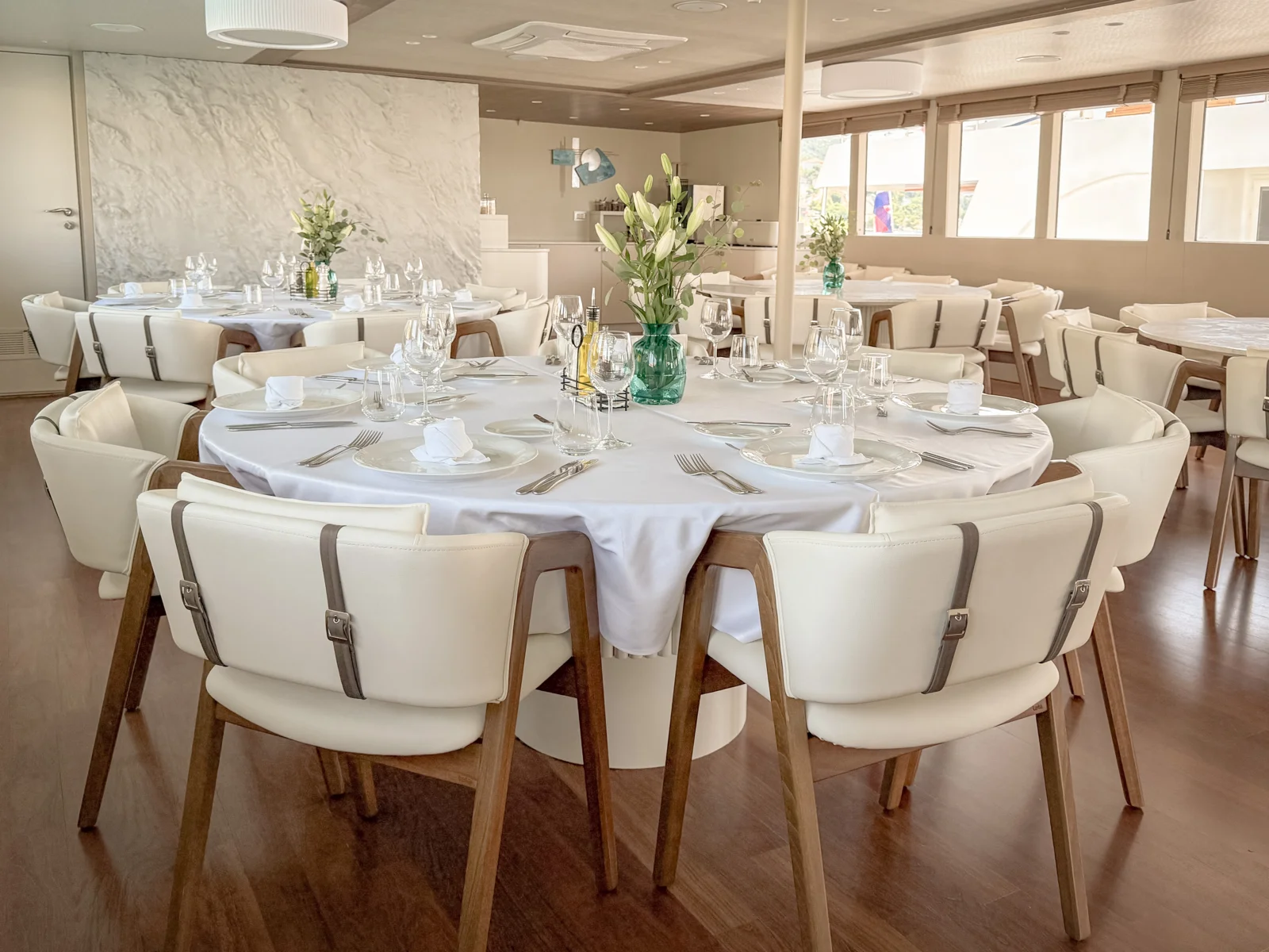 Futura 07.2025. EKW-121