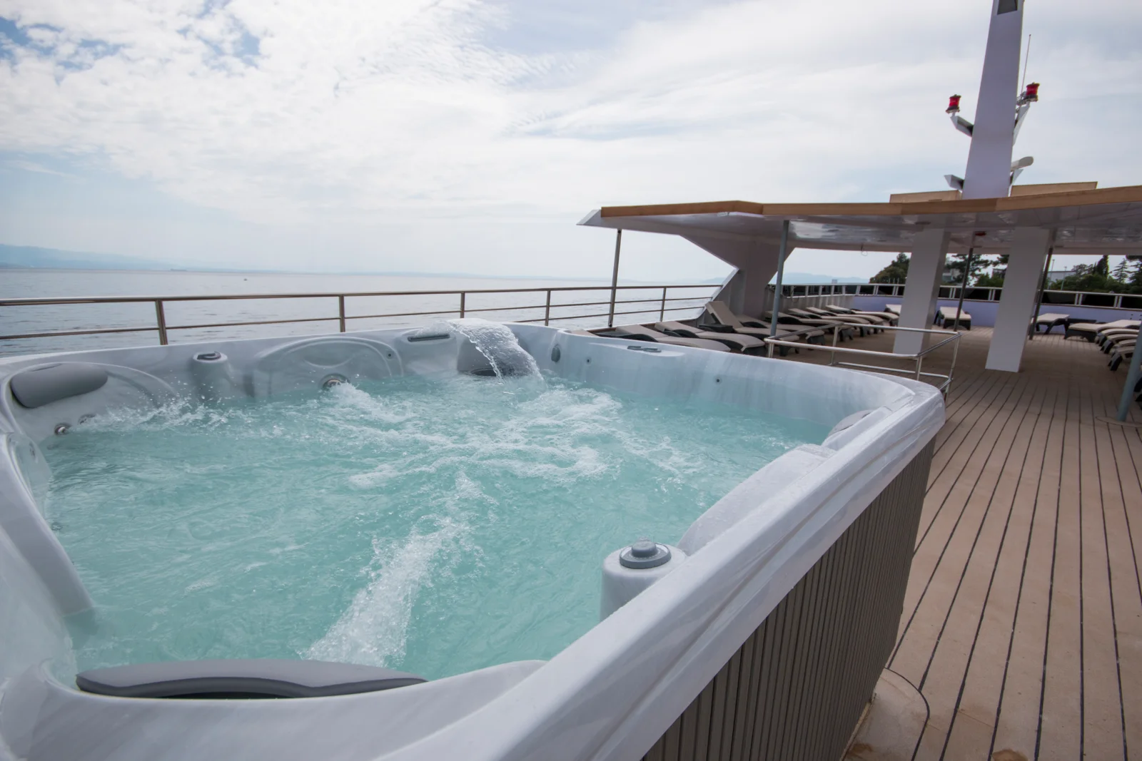 MV Infinity | Deluxe Superior Ship for Adriatic Cruises