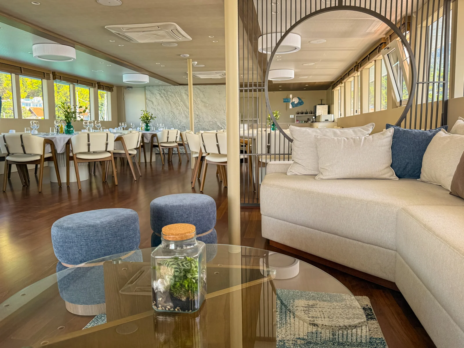 Futura 07.2025. EKW-123