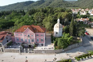 Stari Grad by Martin Kralj (1)