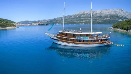 Captain Zoran Ercegović & MV Labrador images 5