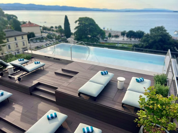 Pool and sundeck edit