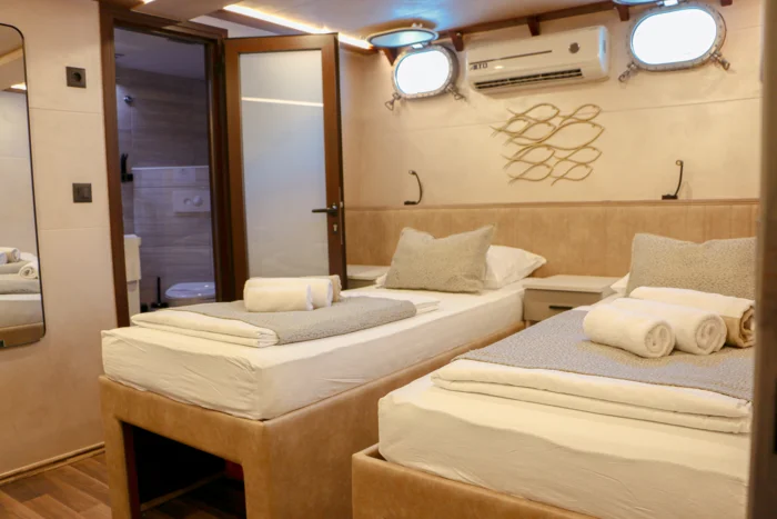 MS Equator Deluxe Small Cruise Ship | Katarina Line