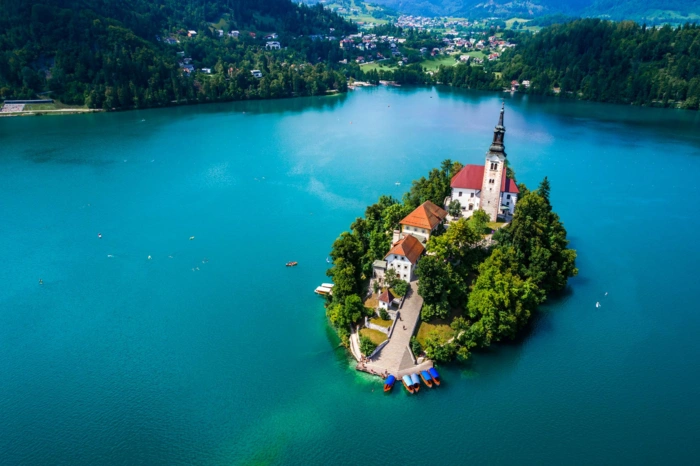 slovenia-aerial-view-resort-lake-bled-aerial-fpv-drone-photography (2)